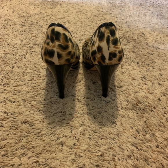 Aldo leopard pumps - Picture 3 of 4